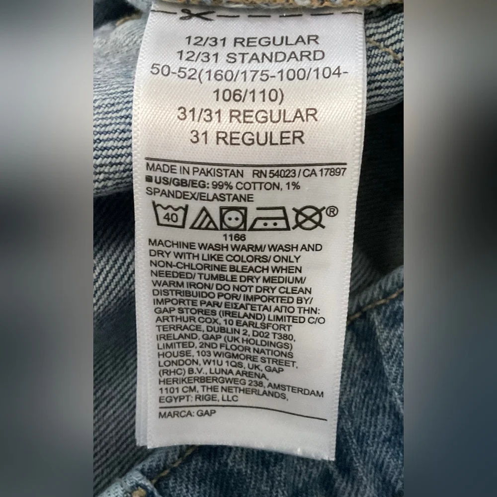 GAP Women's  Slim Boyfriend Denim Jeans - Picture 7 of 7